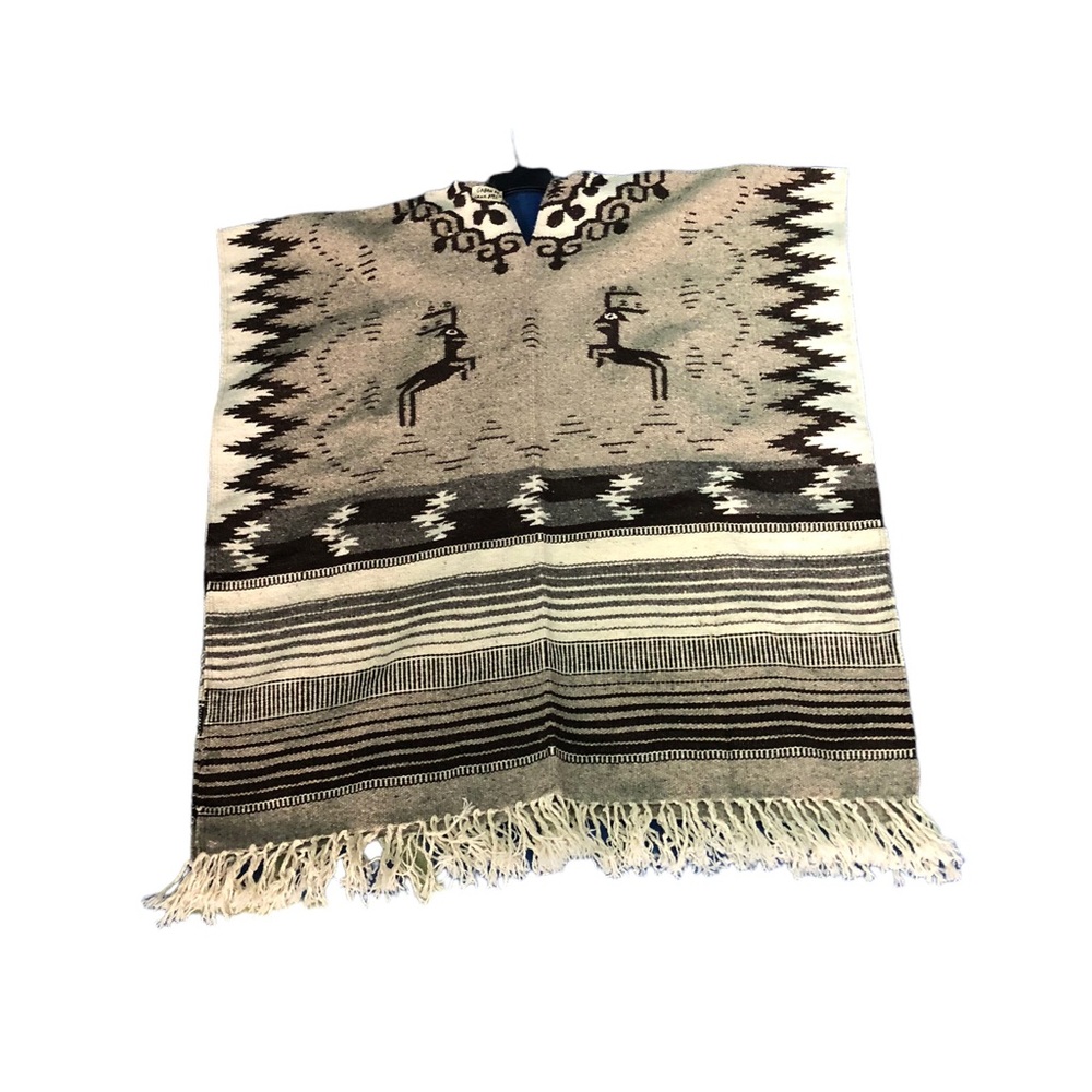 Mexican poncho for woman or men new 100% of wool